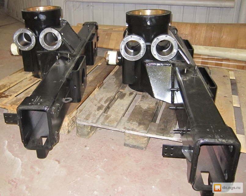 основание манипулятора. поворотный цилиндр велмаш 97. колонна на гидроманипулятор велмаш 97. велмаш омтл-70-02. 02.